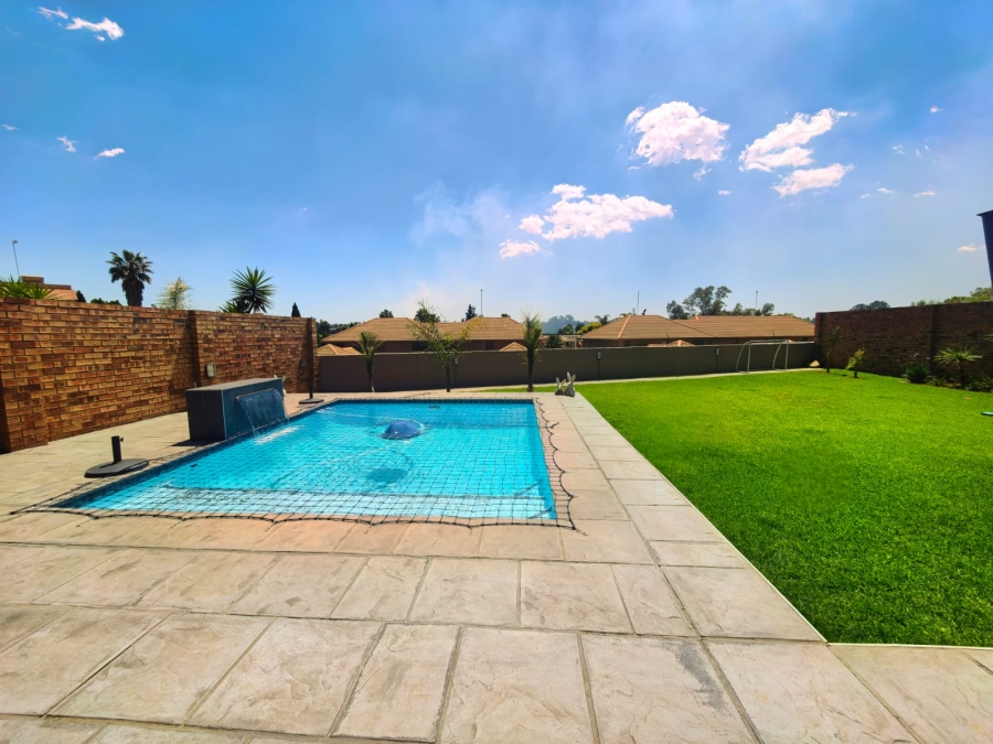 3 Bedroom Property for Sale in Vaalpark Free State